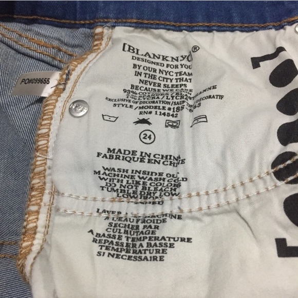 NWT FP Chain Toker Embroidered Jean Short - Picture 6 of 6